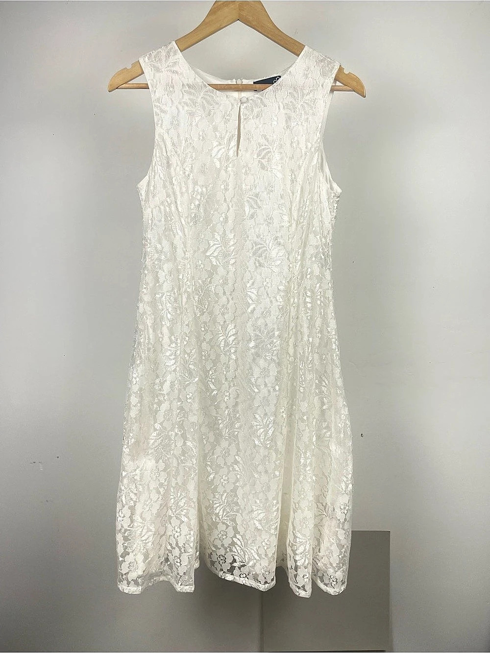 Sears Vintage White Floral Lace Sleeveless A-Line Shift Dress - Size 8